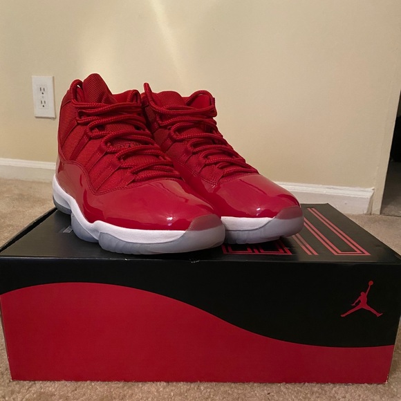 CHERRY 11s